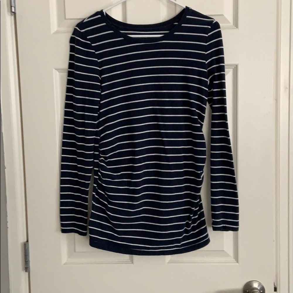 (🤰🏻 3/$15) GAP maternity long sleeve striped shirt